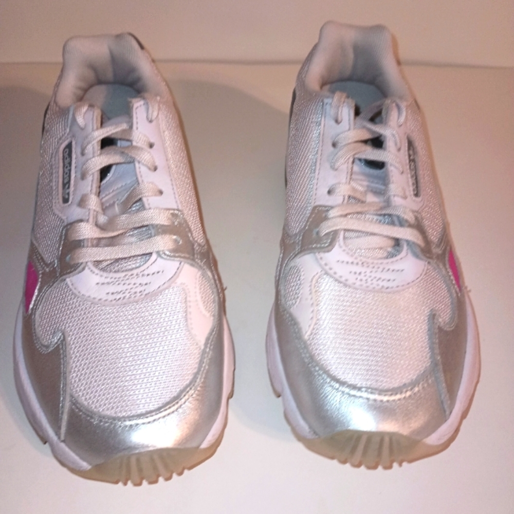 Girl Adidas